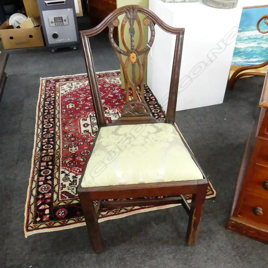 ANTIQUE SERATON DINING CHAIR w. DROP IN SEAT Image 1++