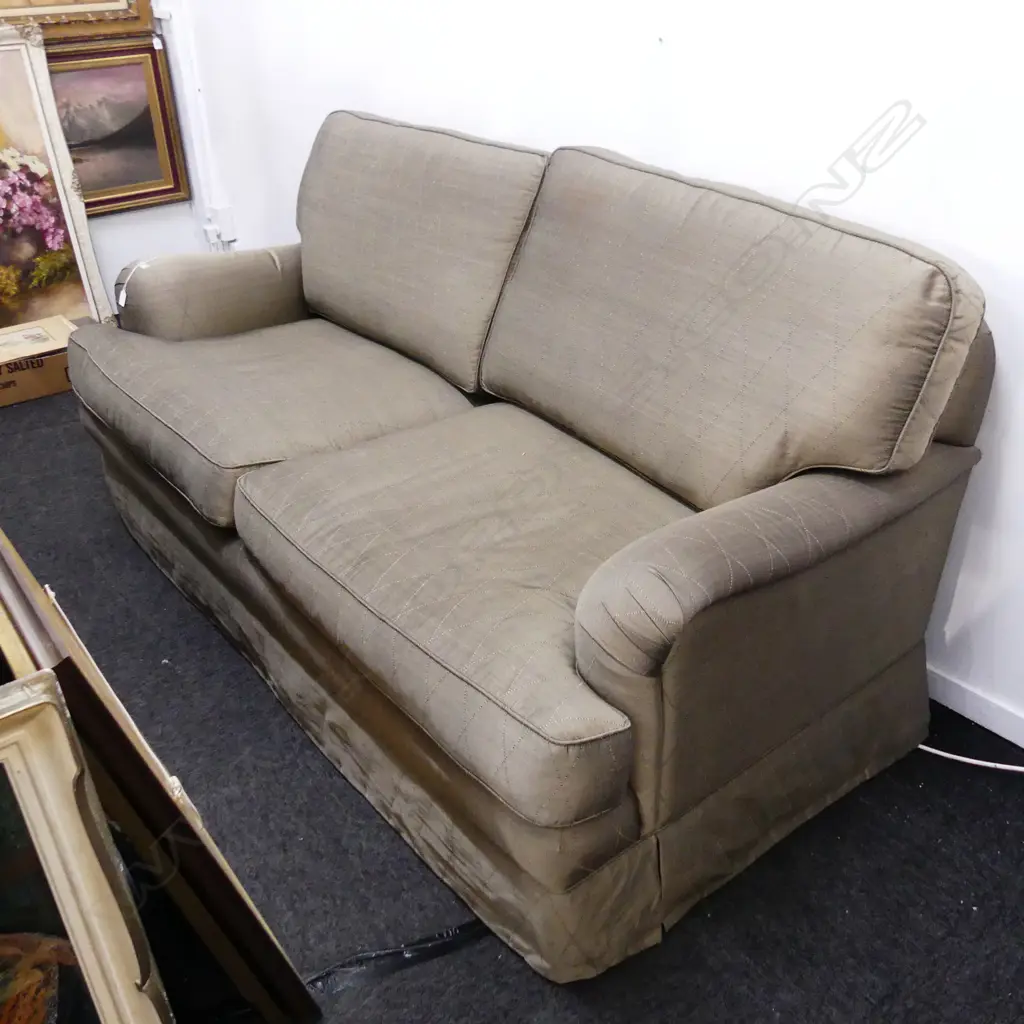 CONTEMPORARY ROLL ARM UPHOLSTERED SOFA 1750x900x900mm Image 1++