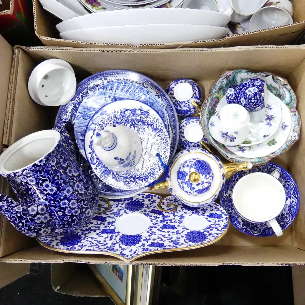 BOX LOT ASST. B/W CHINA ETC Image 1++