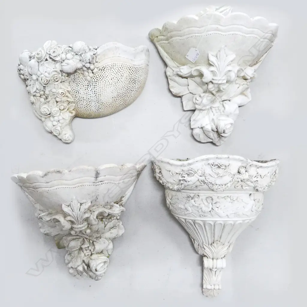 4 WHITE CONCRETE WALL MOUNTED PLANTER POCKETS (1 CHIPPED) H.300mm Image 1++