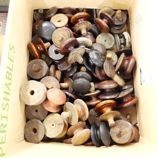 BOX LOT ANTIQUE WOODEN KNOBS 80 APPROX