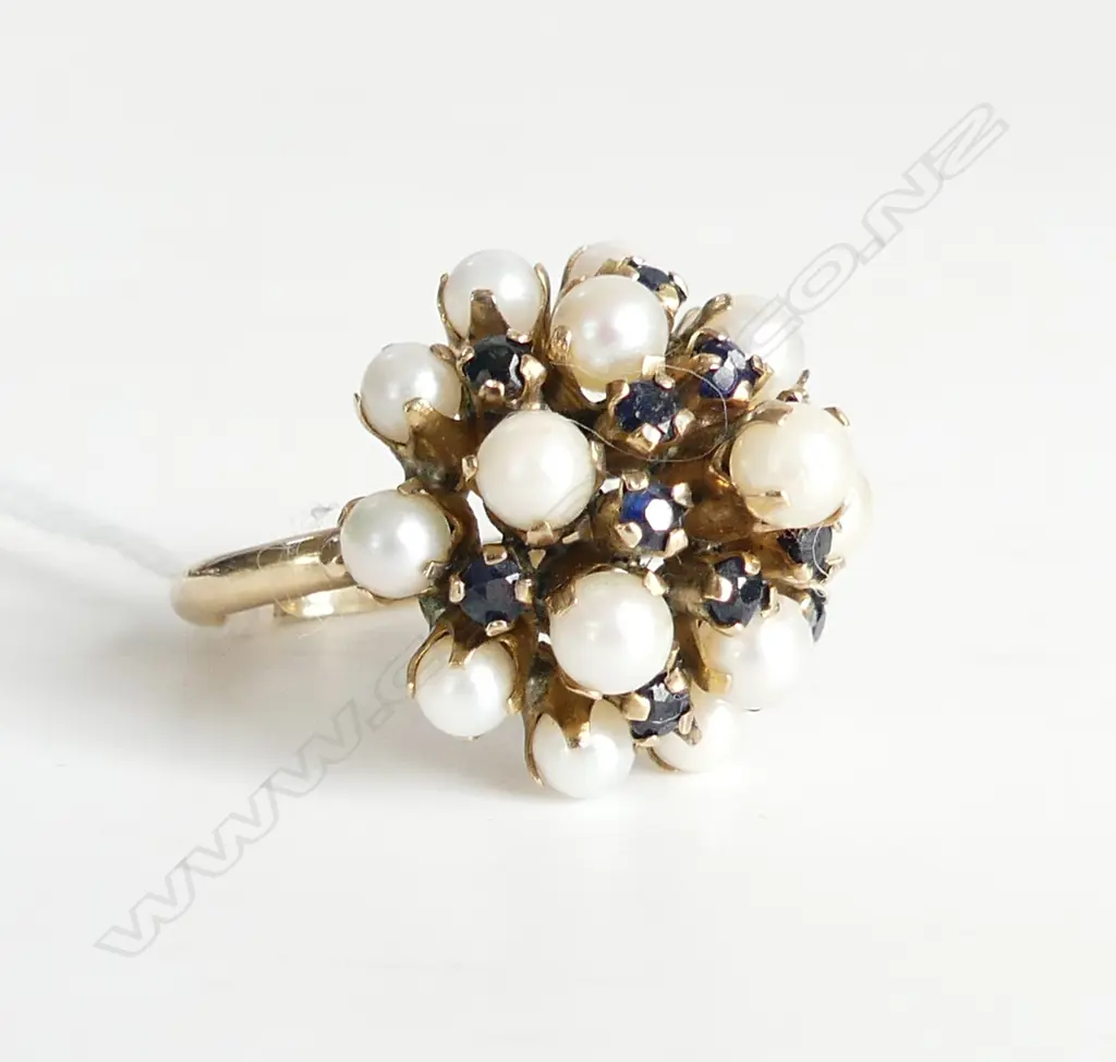 14CT GOLD PEARL & SAPPHIRE PRINCESS VINTAGE RING 5.2gms Image 1++
