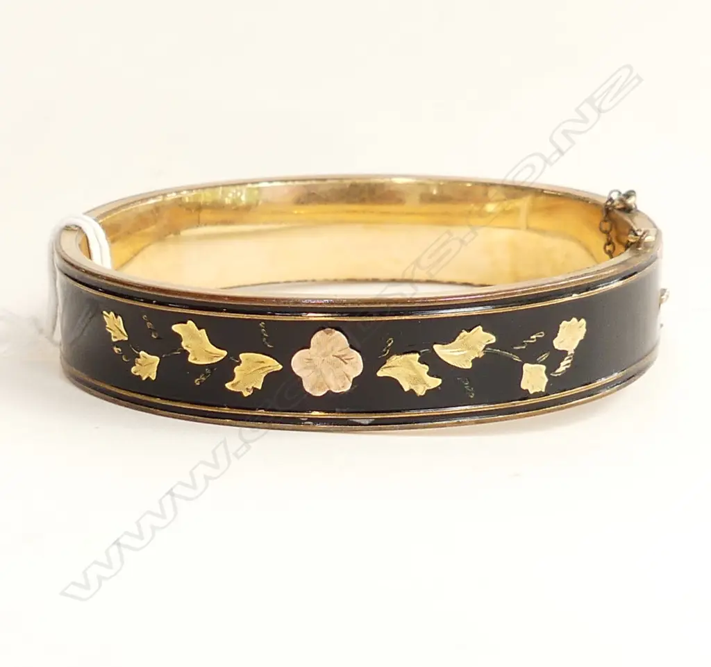 12CT GOLD FILLED BLACK ENAMEL MOURNING SNAP BANGLE w. 2 TONE GOLD DECORATION 50x55mm some wear Image 1++