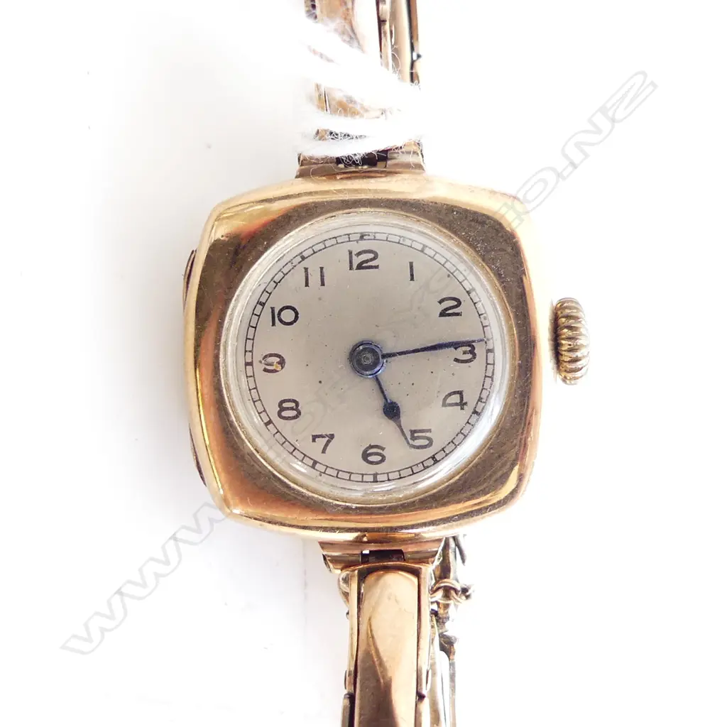 9CT GOLD LADYS WRISTWATCH TOTAL WIEGHT10GRMS Image 1++