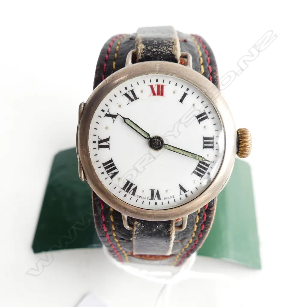 WW1 S/SILVER SERVICE WRISTWATCH Image 1++