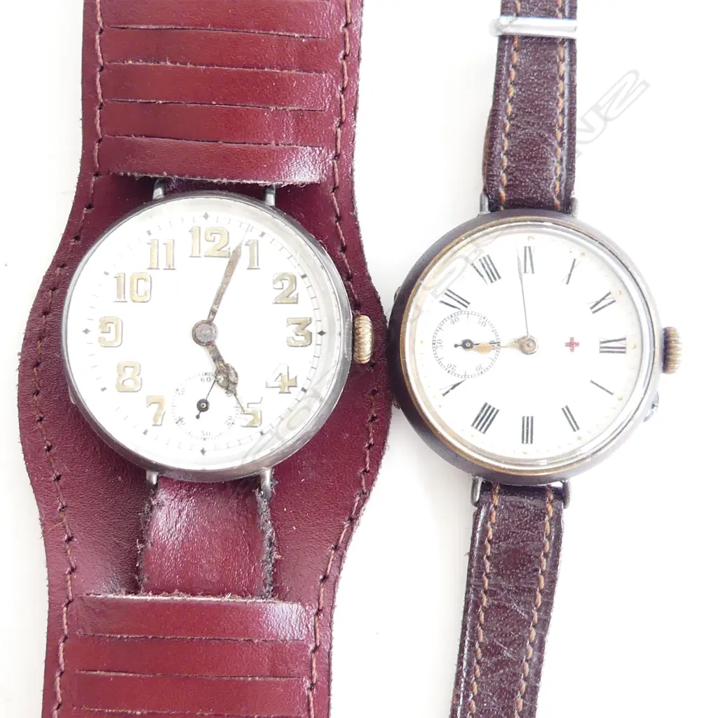 WW1 RED CROSS SERVICE WRIST WATCH & S/S WW1  SERVICE WRIST WATCH  Image 1++