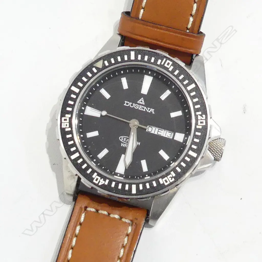 MENS 'DUGENA' WATCH - WORKING Image 1++