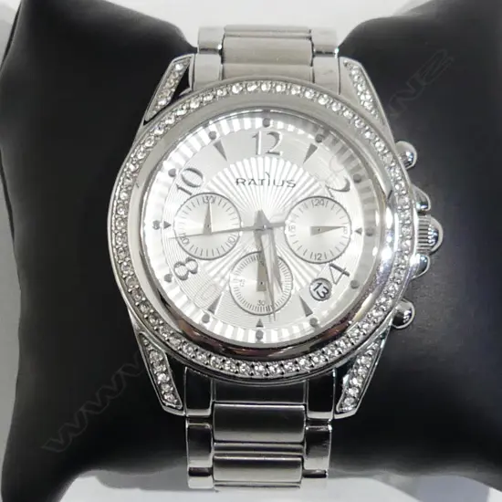 LADIES 'RATIUS' WATCH IN BOX, WORKING