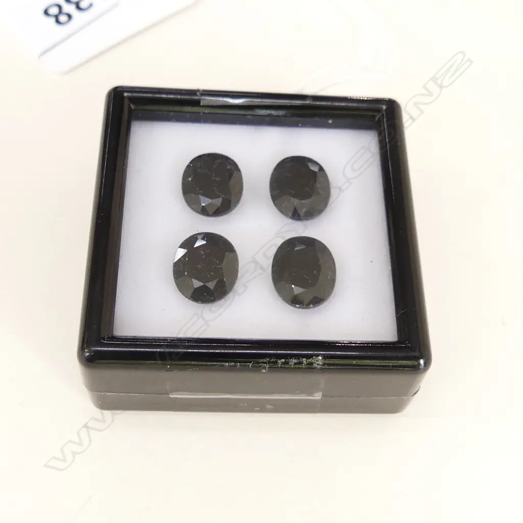 BLACK SAPPHIRE OVAL 10X8  4= 12.62CT Image 1++