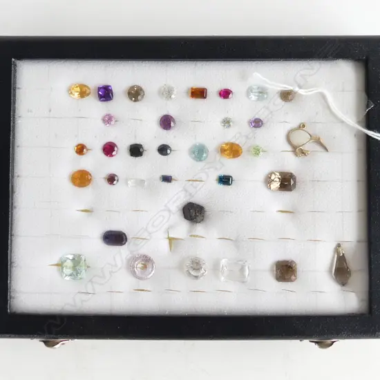 SMALL TRAY FACEITED GEMSTONES