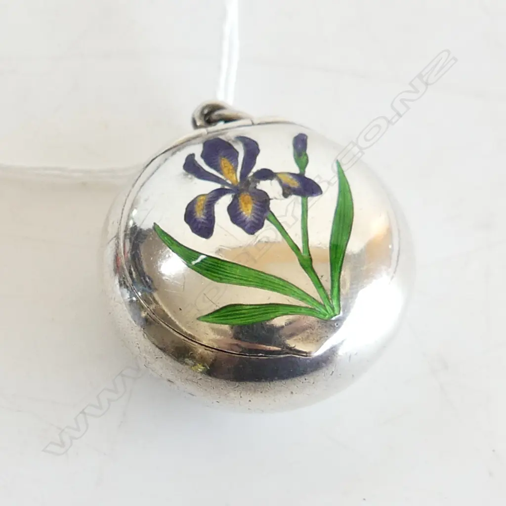 ANTIQUE STERLING SILVER & ENAMELLED IRIS CHATELAINE PILL BOX WITH GOLD GILT INTERIOR HALLMARKED AND STAMPED 935 D. 30MM Image 1++