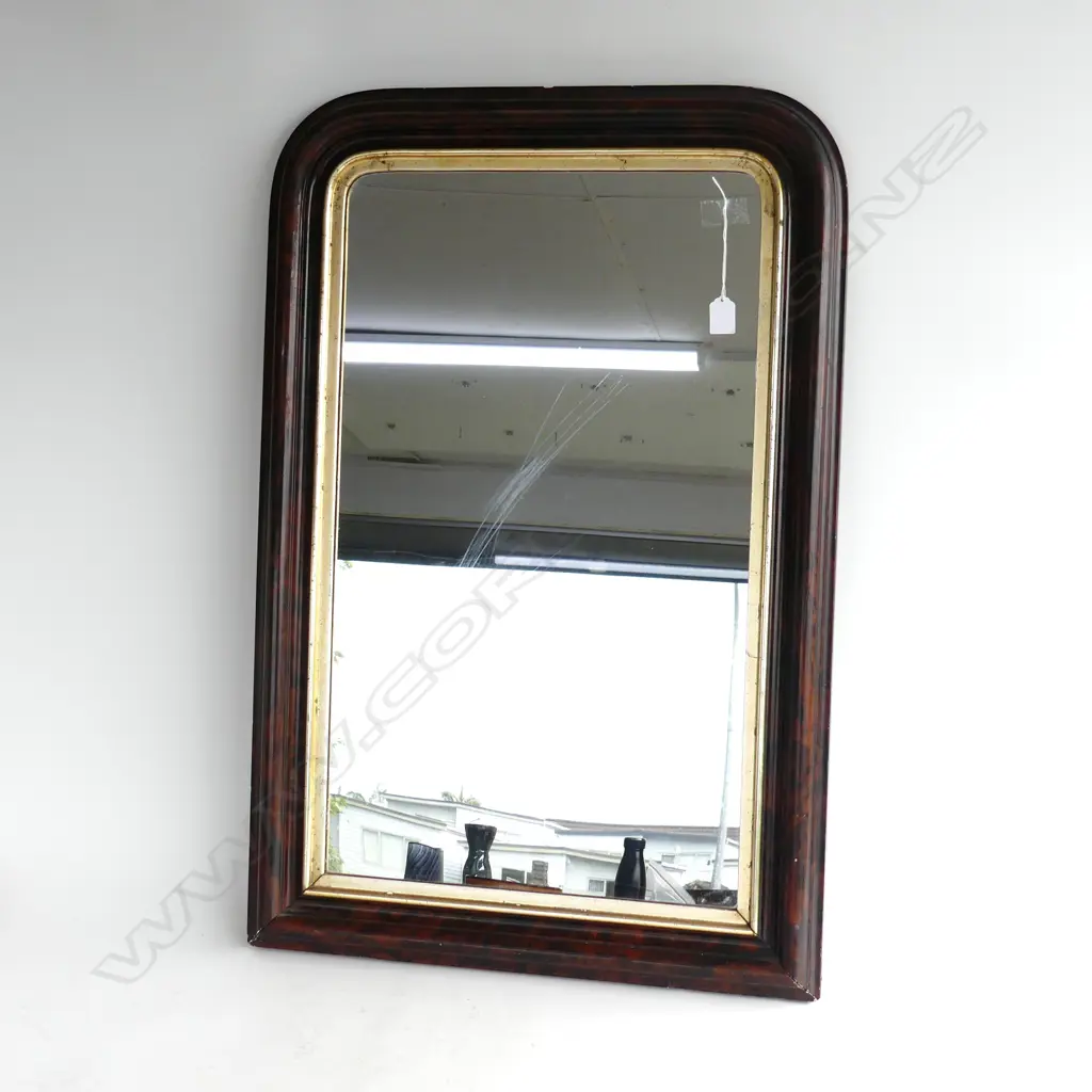 ANTIQUE MIRROR (painted effect frame) 590 x 900mm Image 1++