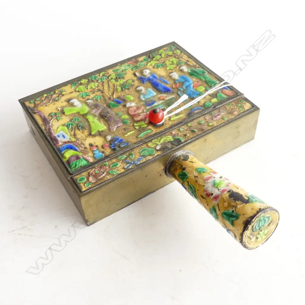 19THC BRASS ENAMELLED LIDDED CONTAINER WITH HANDLE (nuts/tobacco/sweets etc) 150 x 200mm (included handle) Image 1++