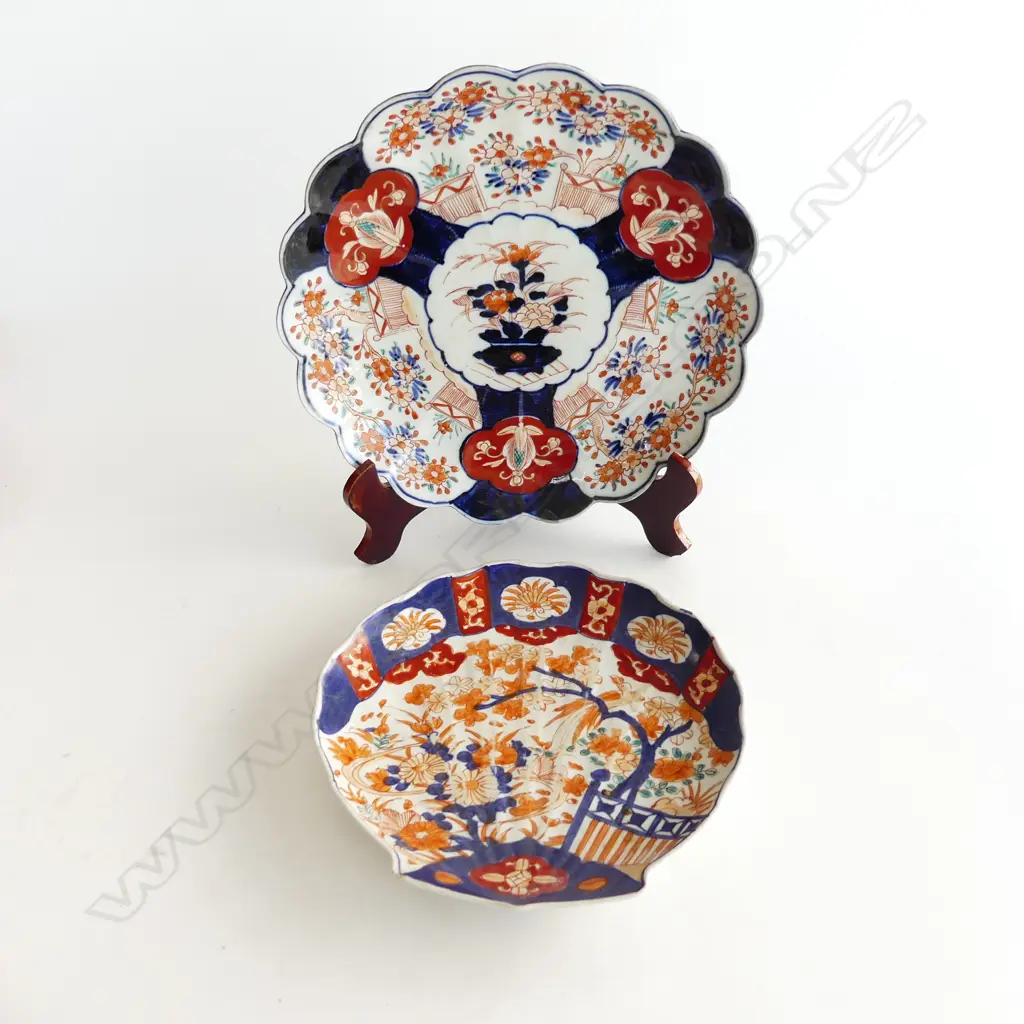 JAPANESE MEIJI PERIOD IMARI CHARGER AND SCALLOP SHELL PLATE (professional repair) Dia.310 & 250mm Image 1++