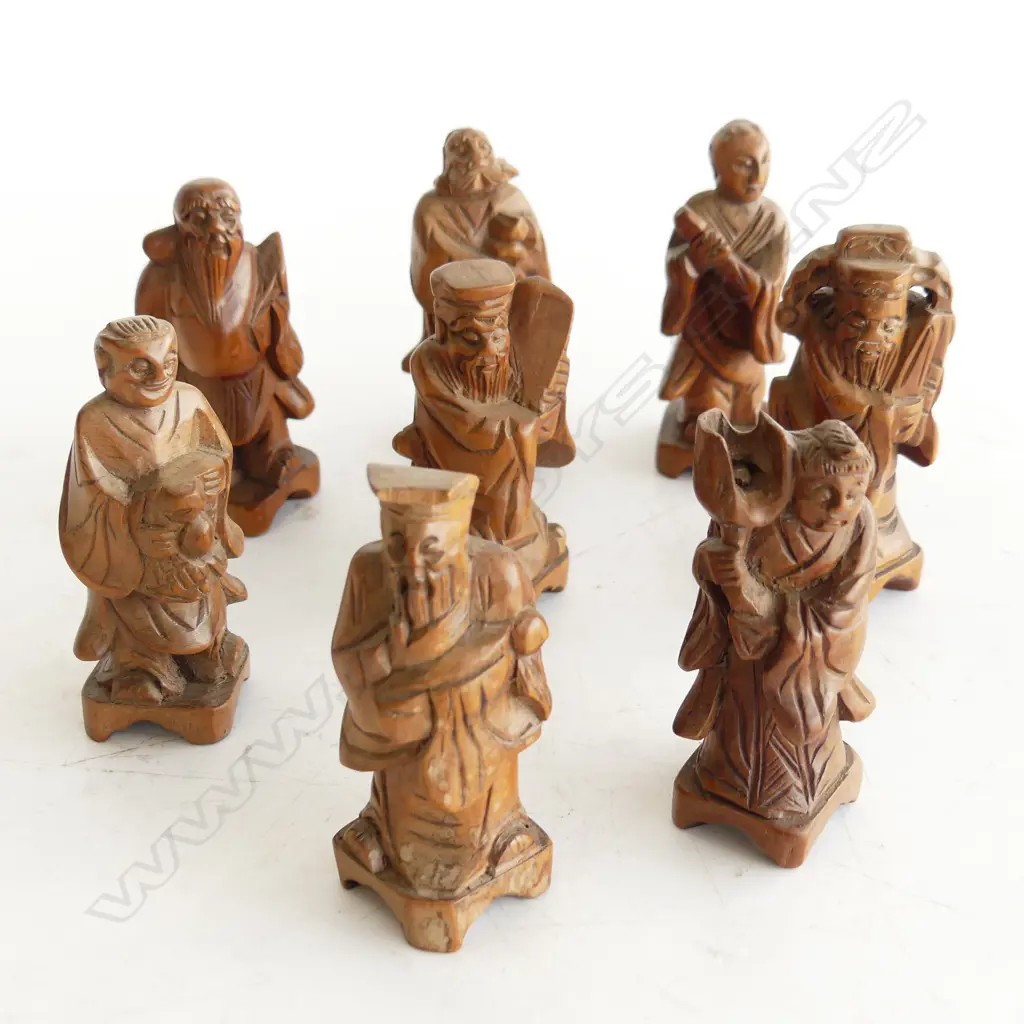 SET 8 VINTAGE WOOD CARVED CHINESE DIETIES H.75mm Image 1++