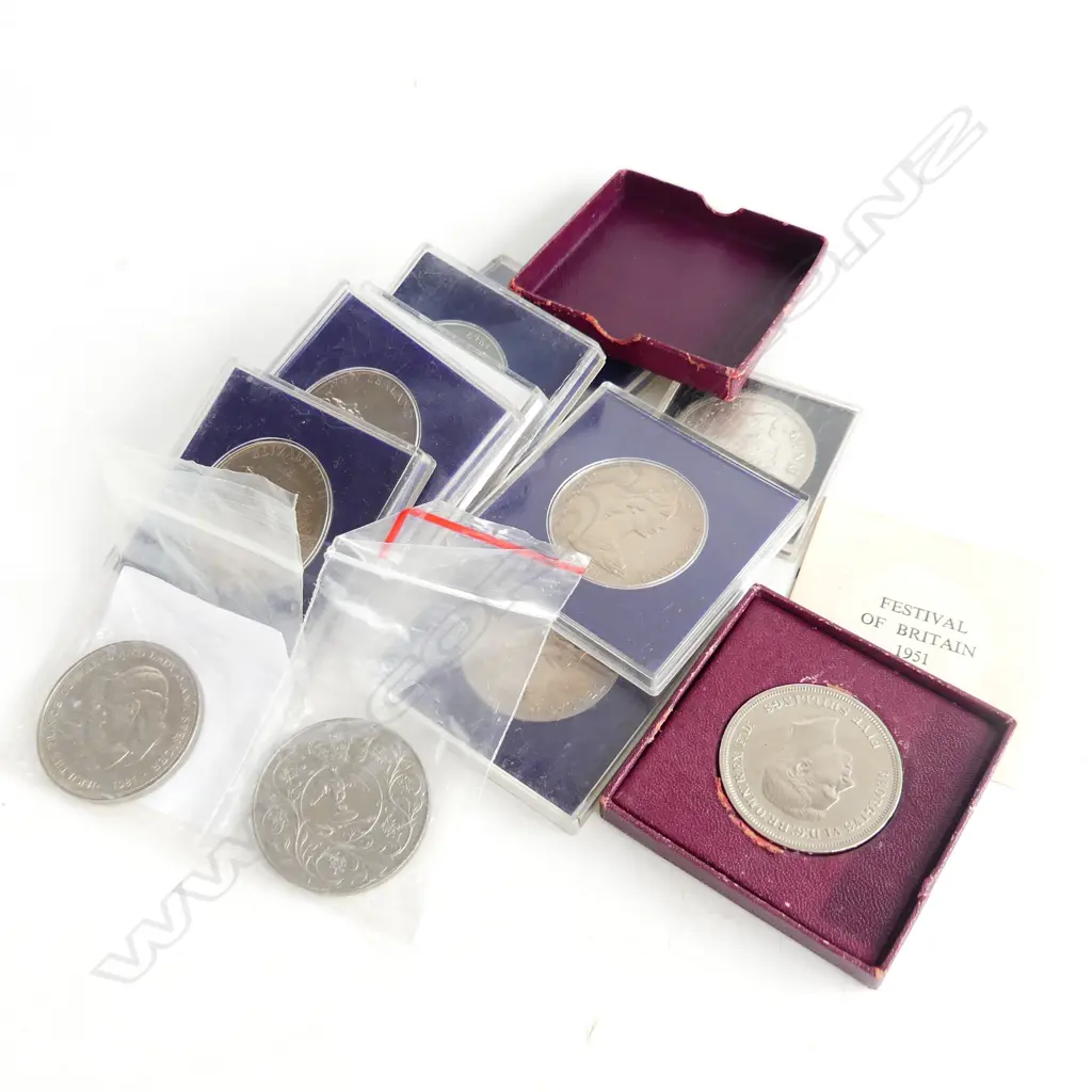 11 ASST. COMMEMORATIVE COINS, NZ $1 ETC Image 1++