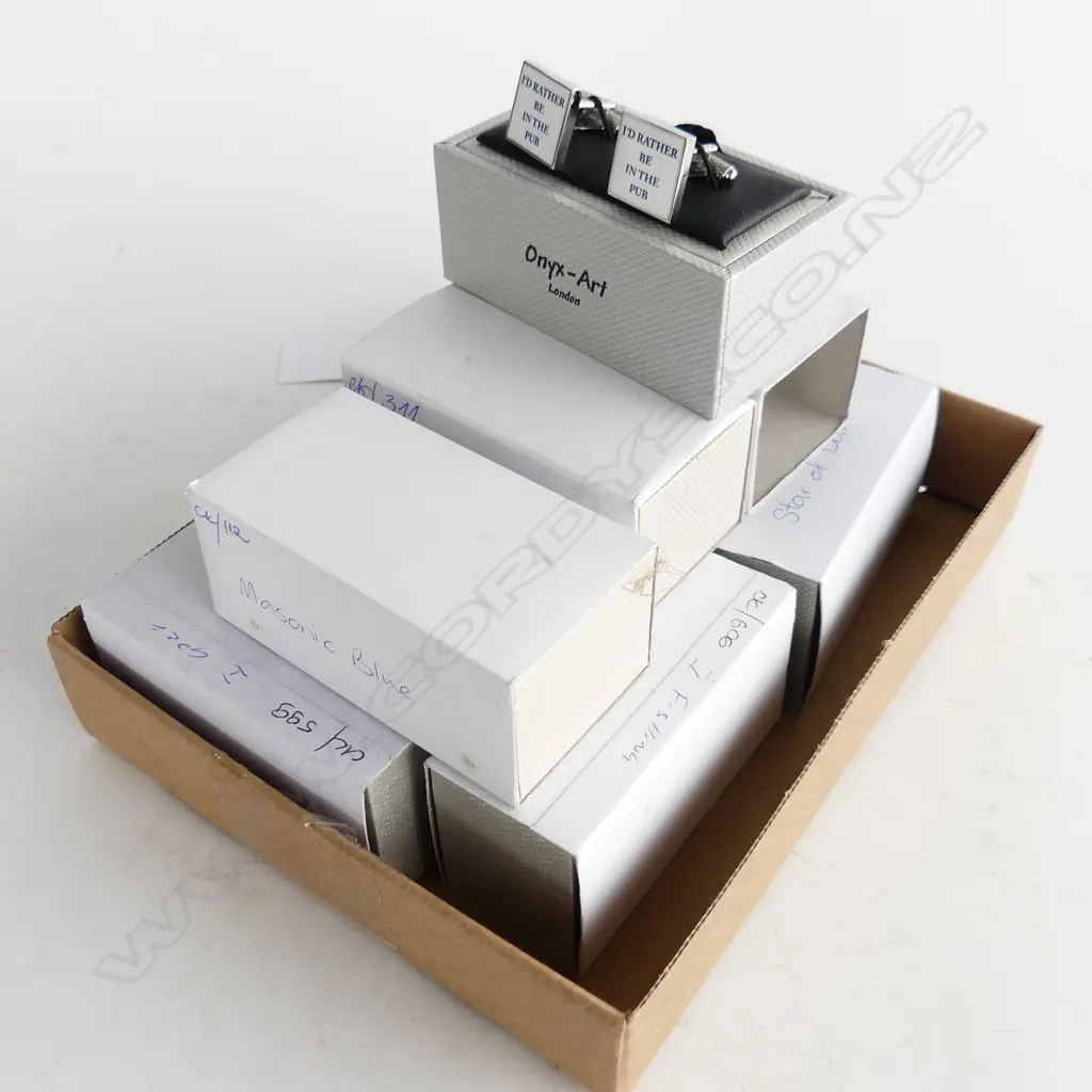 10 PRS ASST. BOXED NOVELTY CUFFLINKS Image 1++