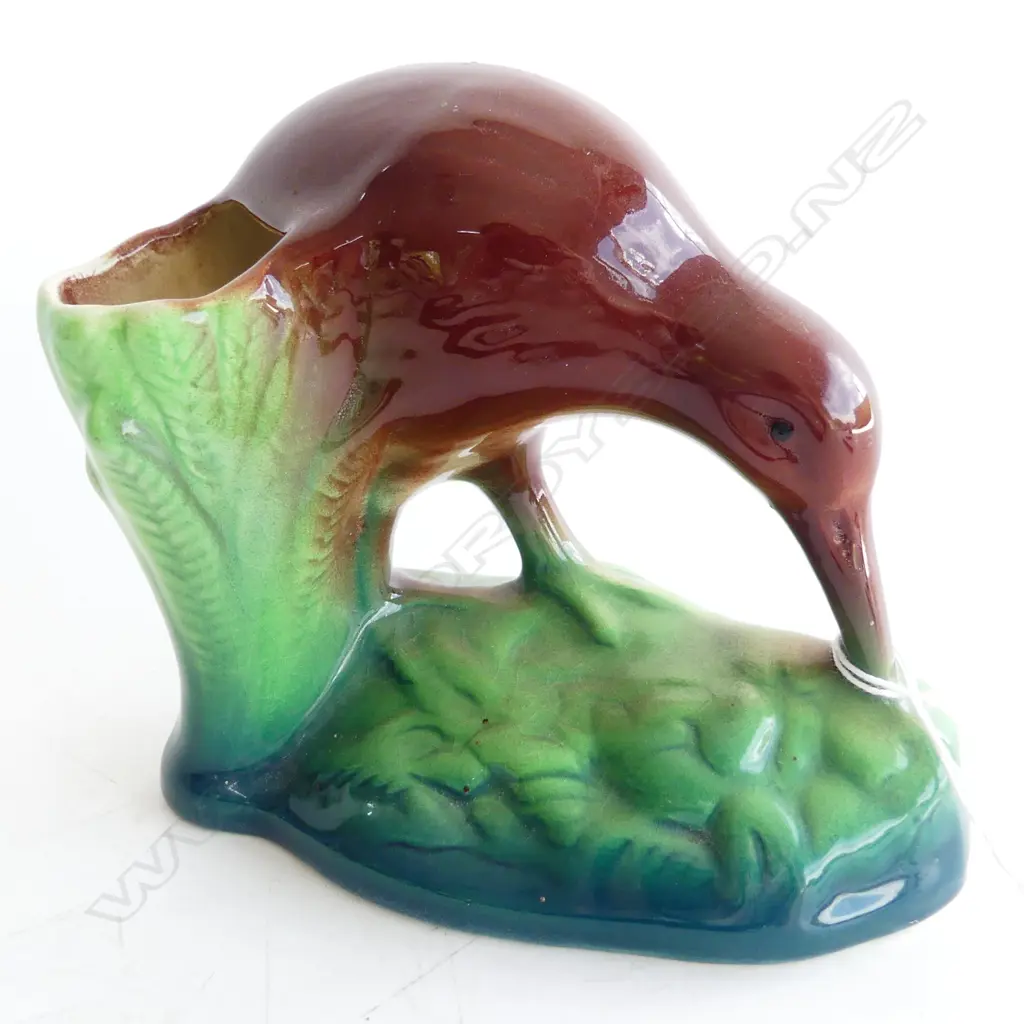 C/LYNN KIWI VASE H120MM Image 1++