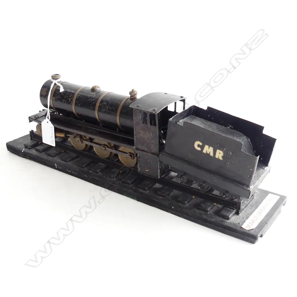 CRANKO STEAM TRAIN & COAL CARRAGE ON PC OF TRACK L380MM Image 1++