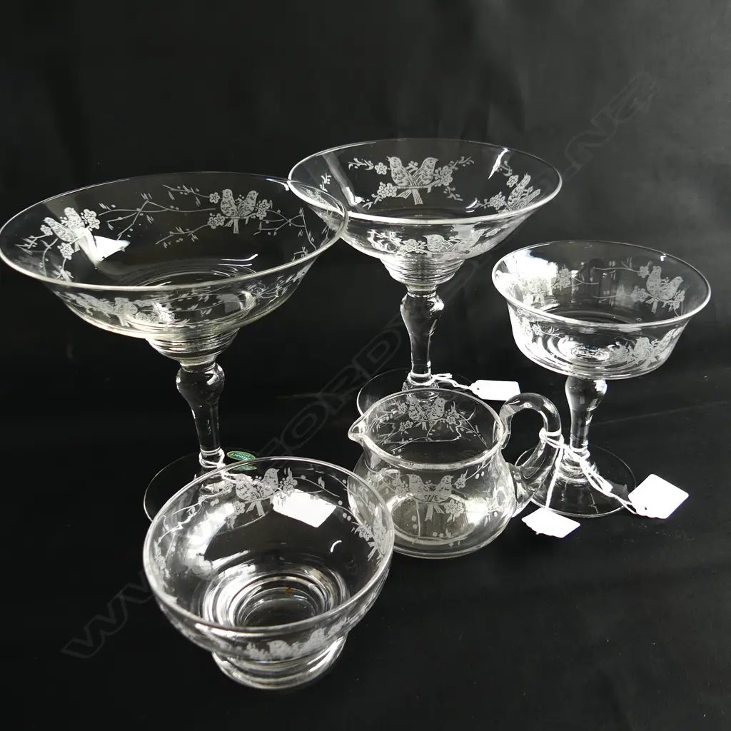5 PCS STUART CRYSTAL GRAPE ETCHED PR COMPORTS H165MM BON BON 120MM & CREAM SUGAR H60MM Image 1++