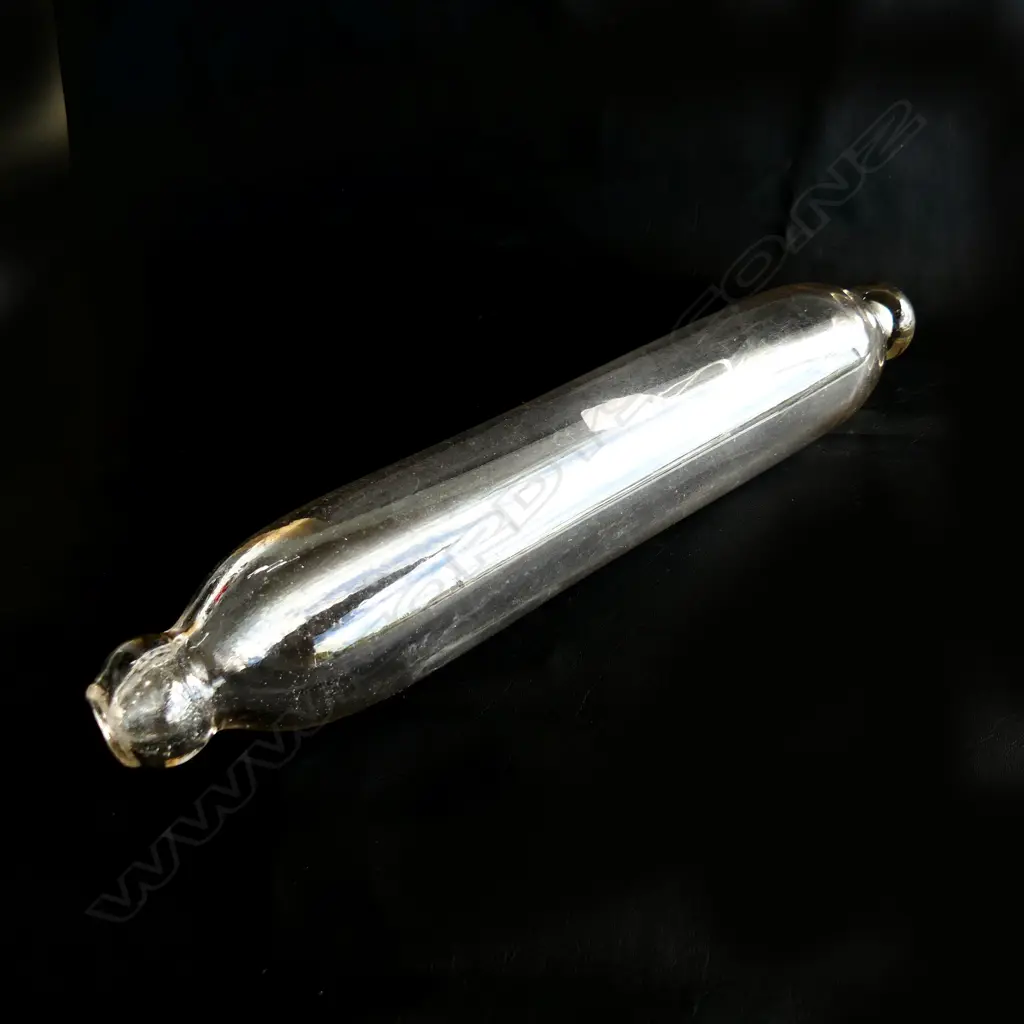 VICTORIAN HAND BLOWN GLASS ROLLING PIN L. 36CM Image 1++