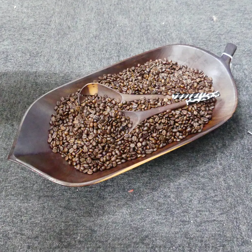 CARVED AFRICAN BOWL + COFFEE BEANS &  SERVERS L600MM Image 1++