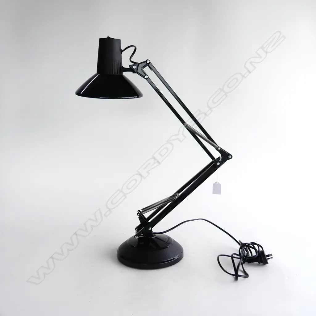 BLACK SUPERLUX LAMP Image 1++