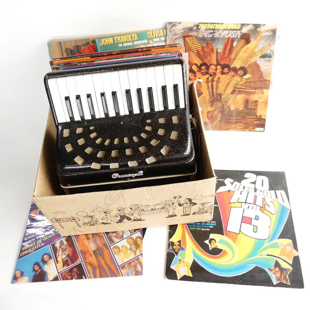 BOX LOT RECORDS, CRUCIANELLI ACCORDION Image 1++