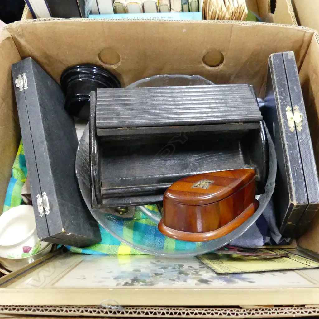 BOX LOT ASST.; CASED CUTLERY, GLASS BOWLS ETC Image 1++