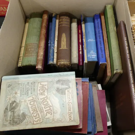 LARGE SELECTION OF VINTAGE NZ REGIONAL TRAVEL BOOKS & INFORMATIVE PUBLICATIONS