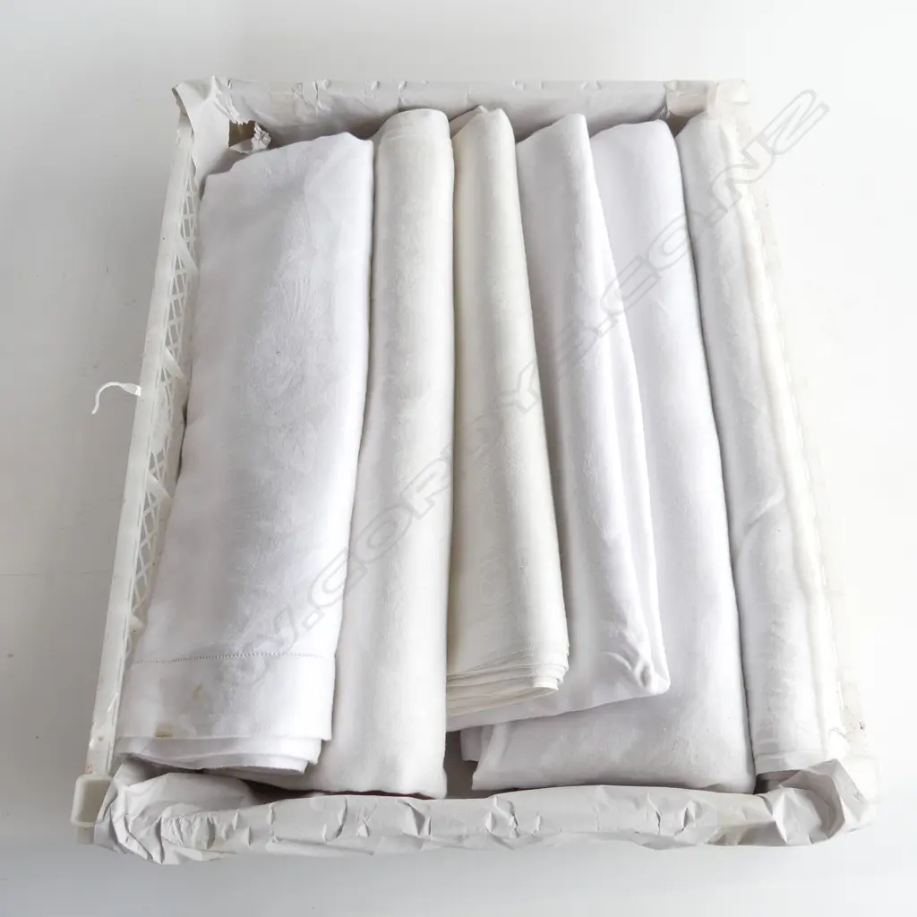 TRAY OF VINTAGE LINEN 6 DEMASCK TABLE CLOTHES LARGEST 2M 160MM Image 1++