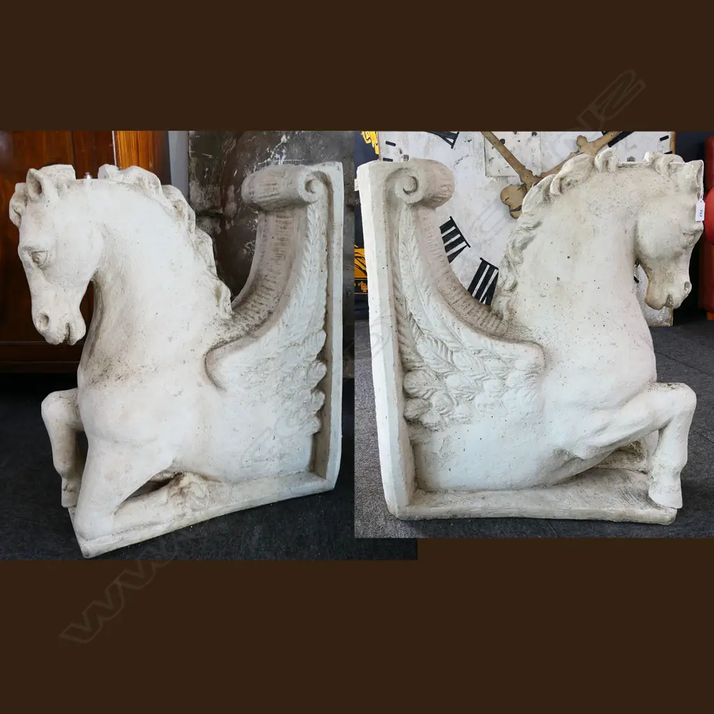 PR CONCRETE WINGED HORSE TABLE BASES H.660mm Image 1++