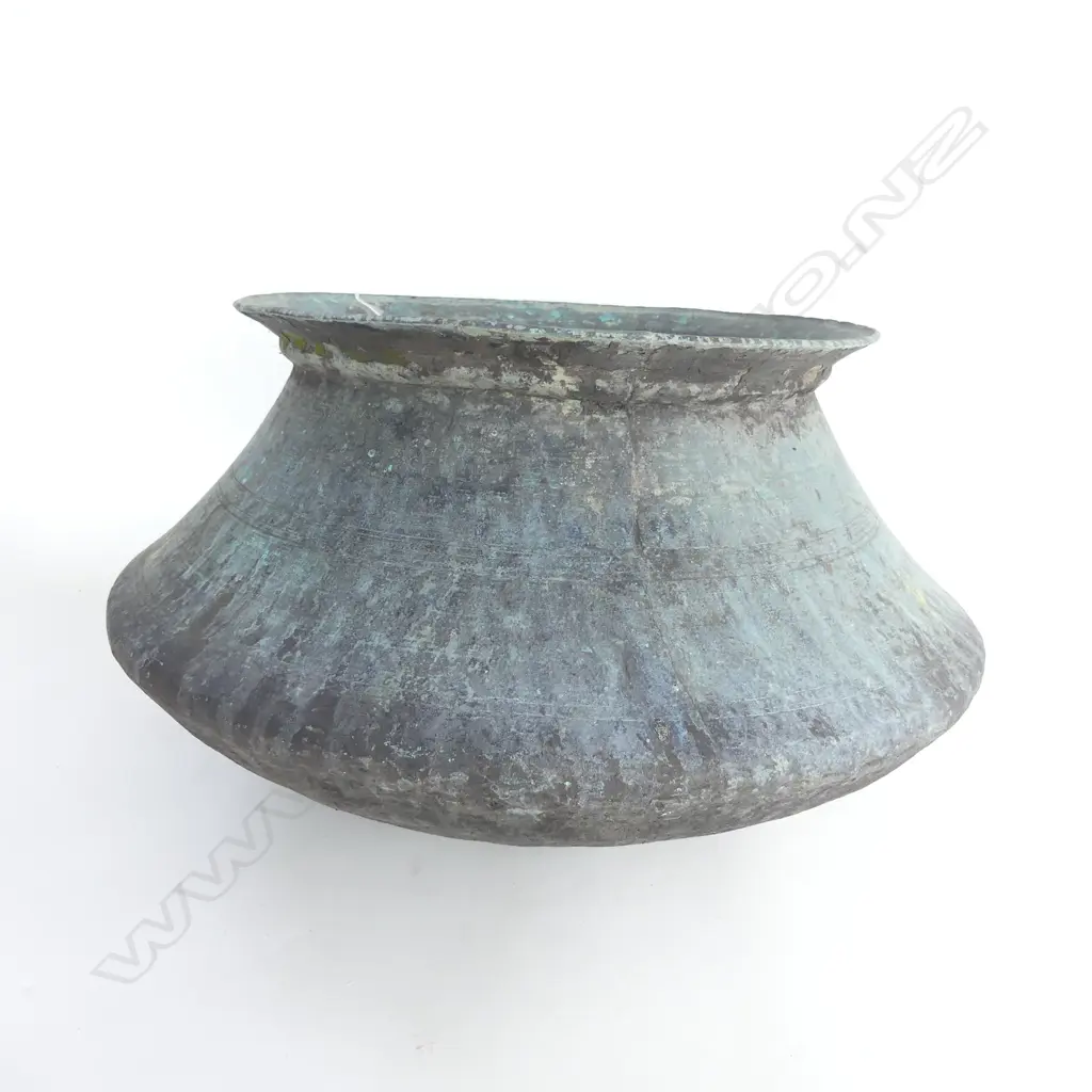 LG VINTAGE RUSTIC ORIENTAL COPPER POT 440mm dia Image 1++