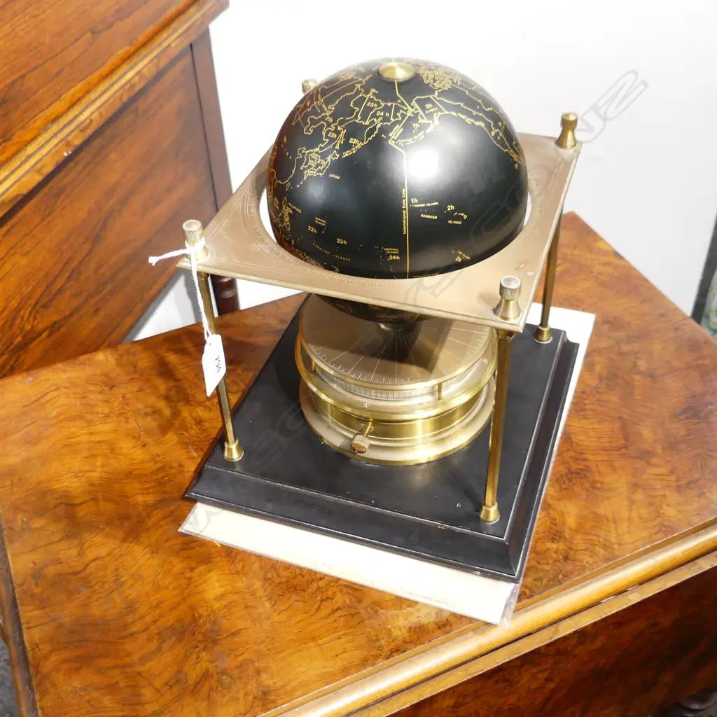 1979 ROYAL GEOGRAPHICAL SOCIETY 8 DAY WORLD CLOCK, WORKING W INSTRUCTIONS Image 1++