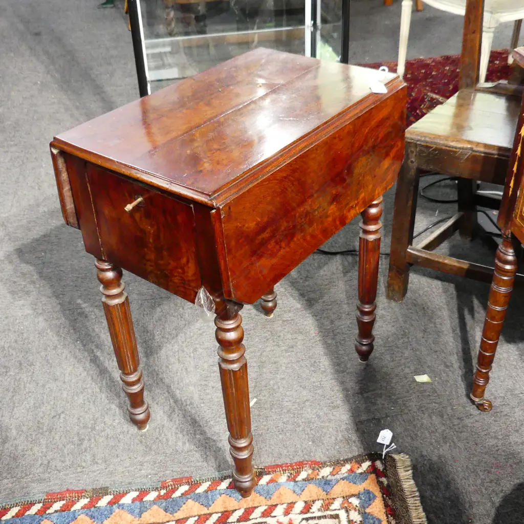 SMALL ANTIQUE MAHOGANY PEMBROKE TABLE w. METAL LINED WINE DRAWER 510x350x660mm Image 1++