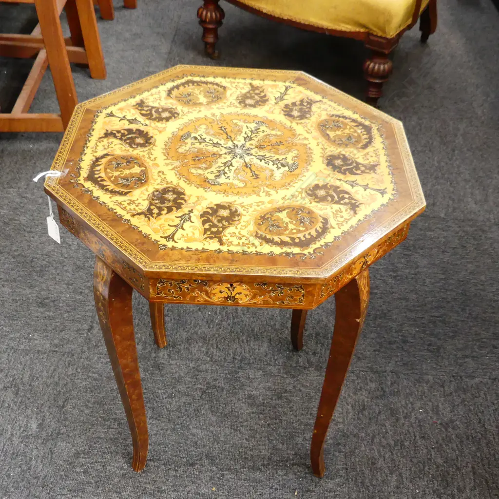 INLAID OCTAGONAL OCCASIONAL TABLE DECORATED IN THE ITALIAN MANNER WITH INCORPORATED MUSIC BOX. 450X560mm Image 1++