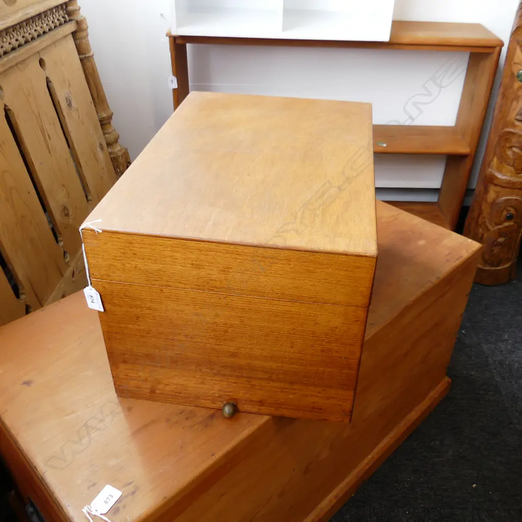WOODEN FILE BOX 340x490x285mm Image 1++