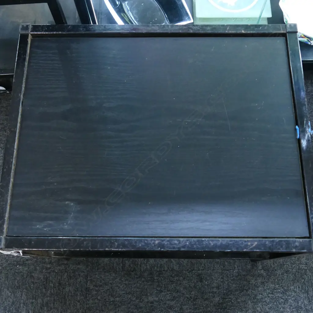 2 CONTEMPORARY BLACK SIDE TABLES Image 1++