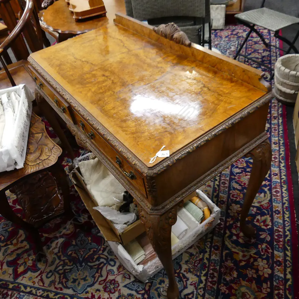 CARVED BURR WALNUT DESK / HALL TABLE 1130x570x920mm Image 1++