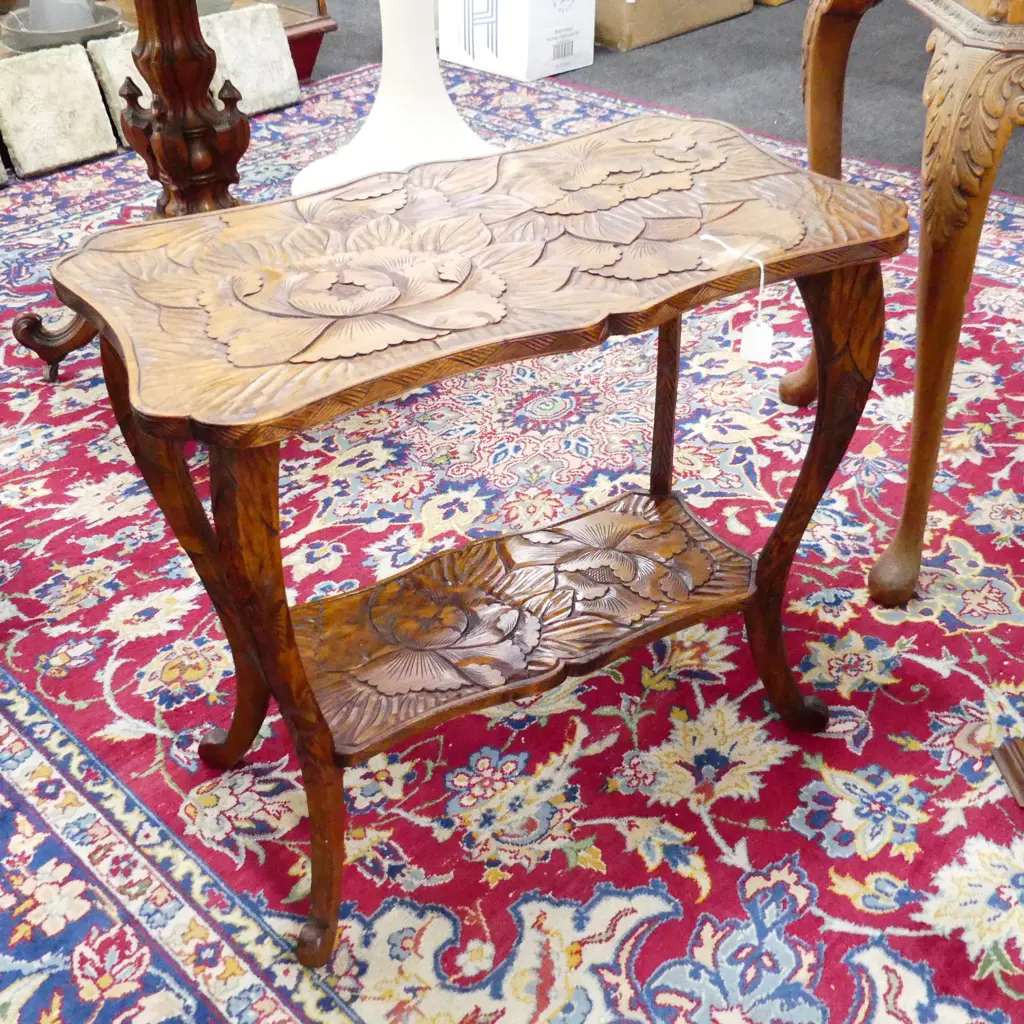CARVED WOODEN SIDE TABLE 660x375x585mm Image 1++