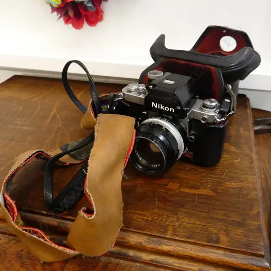 NIKON 35 MM CAMERA
