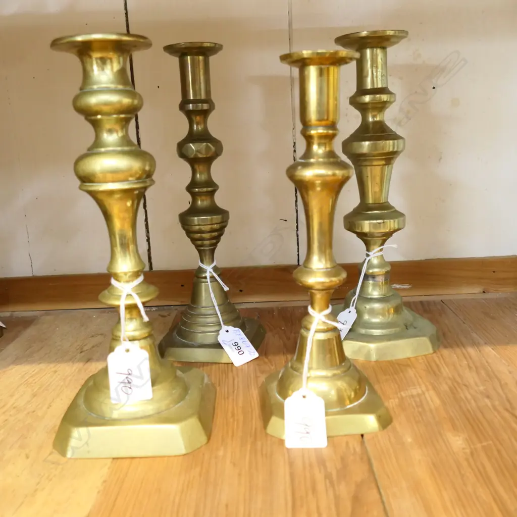 FOUR BALUSTER SHAPED OLD BRASS CANDLESTICKS. ALL APPROX 250mm HIGH  Image 1++