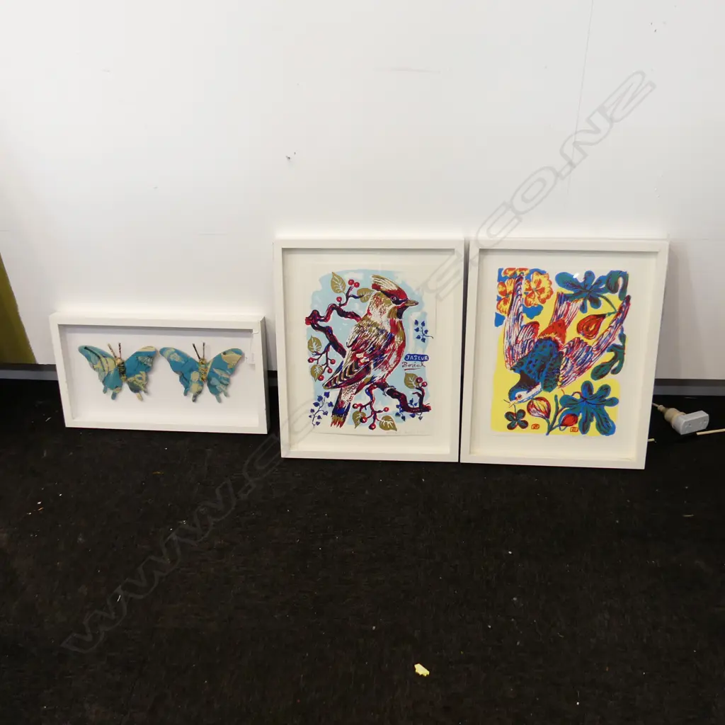 2 NATHALIE LETE BIRD PRINTS ED. 50 400x300mm + DECOUPAGE BUTTERFLIES 255x485mm Image 1++