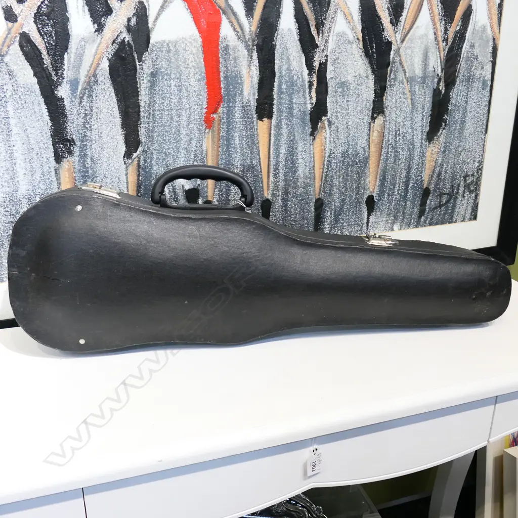 VINTAGE VIOLIN CASED WITH BOW Image 1++