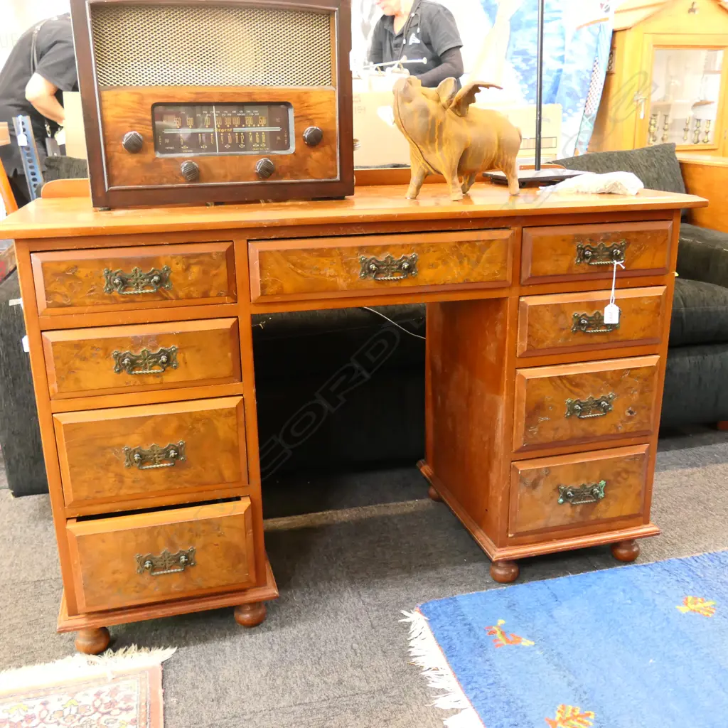EDWARDIAN DESK 1220x485x800mm Image 1++