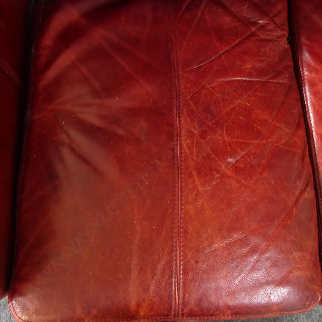 LEATHER 3 SEATER SOFA 2000x900x830mm Image 1++
