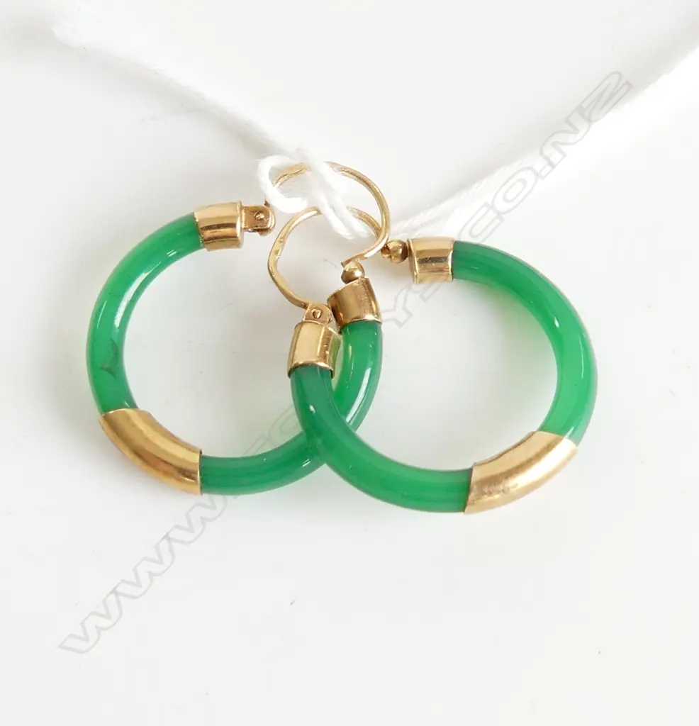 PR 18ct GOLD & JADE EARRINGS Image 1++