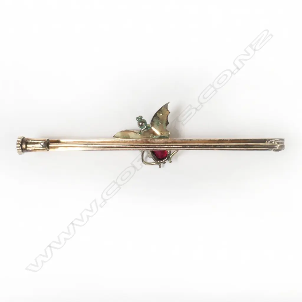 A vintage 9ct pearl and red stone butterfly bar brooch, Image 1++