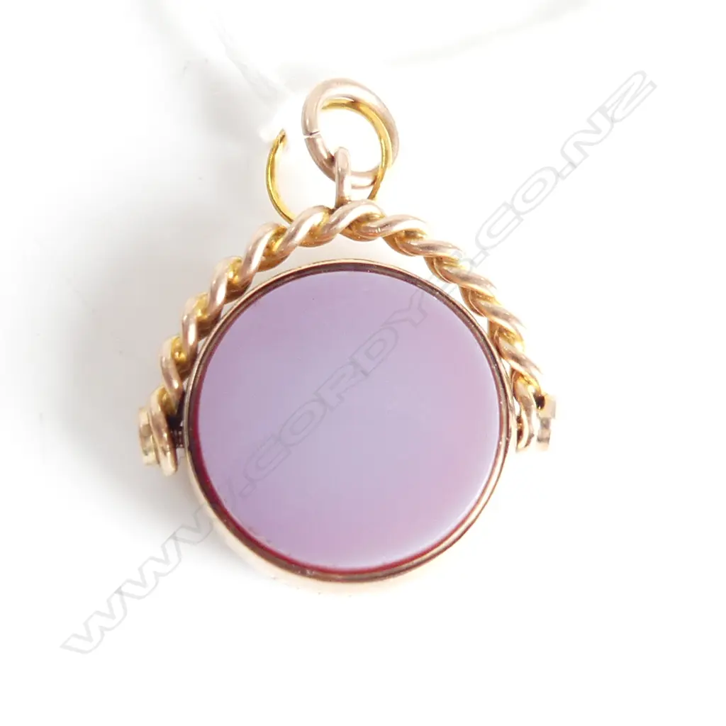 9CT SARDONIX SPINNER Image 1++