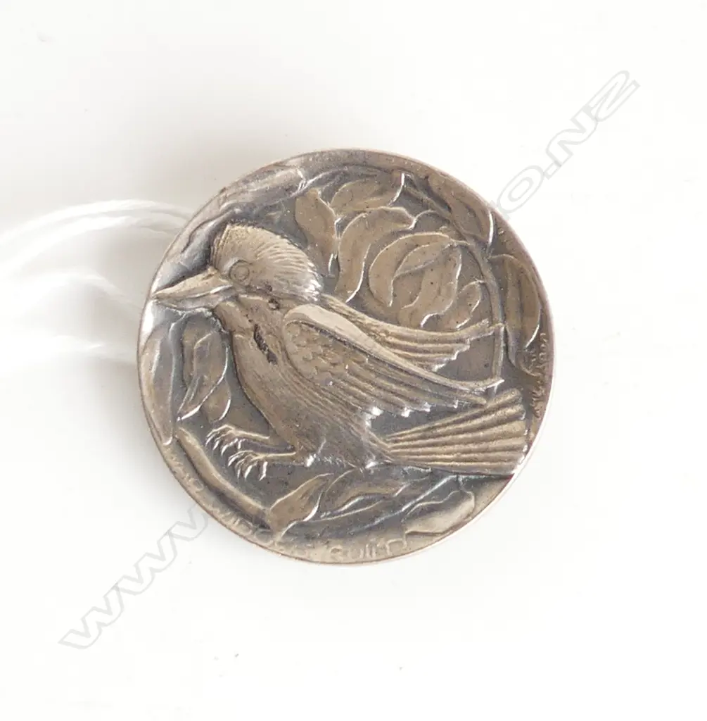 S/SILVER AUSSIE WAR WIDOWS KOOKABURRA BROOCH MAKERS MARK K C LUKE MELBOURNE Image 1++